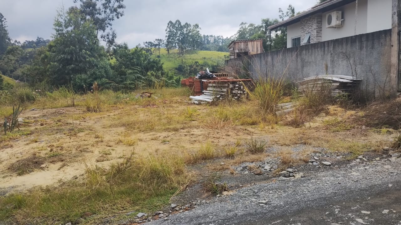 Lote em Petrolândia – Rua Militão Thieves